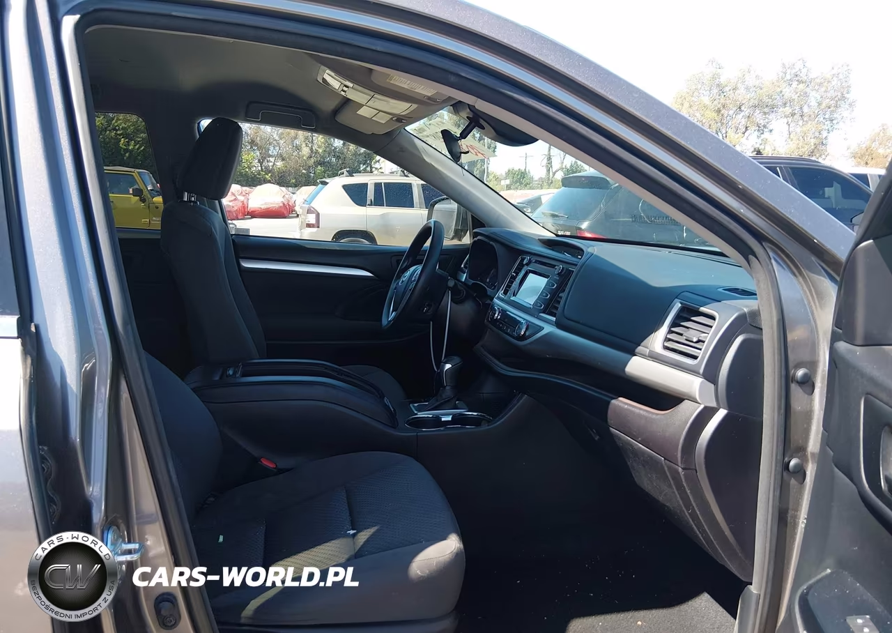2017 Toyota Highlander Hybrid Le VIN:5TDBGRFH1HS022541 - 5