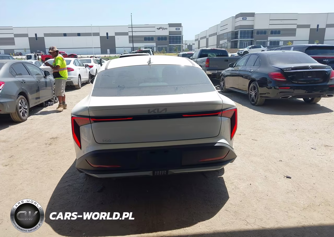2026 Kia K4 Lxs VIN:3KPFT4DE5TE306010 - 16