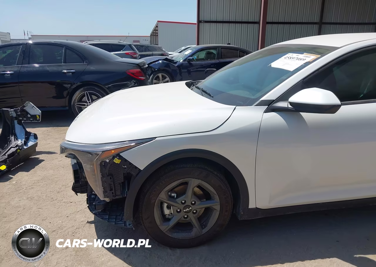 2026 Kia K4 Lxs VIN:3KPFT4DE5TE306010 - 6