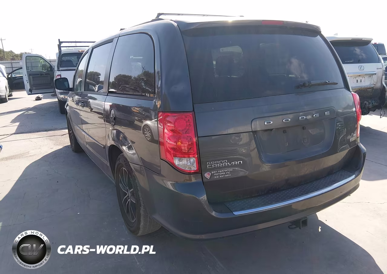 2016 Dodge Grand Caravan R-T VIN:2C4RDGEG0GR224962 - 3