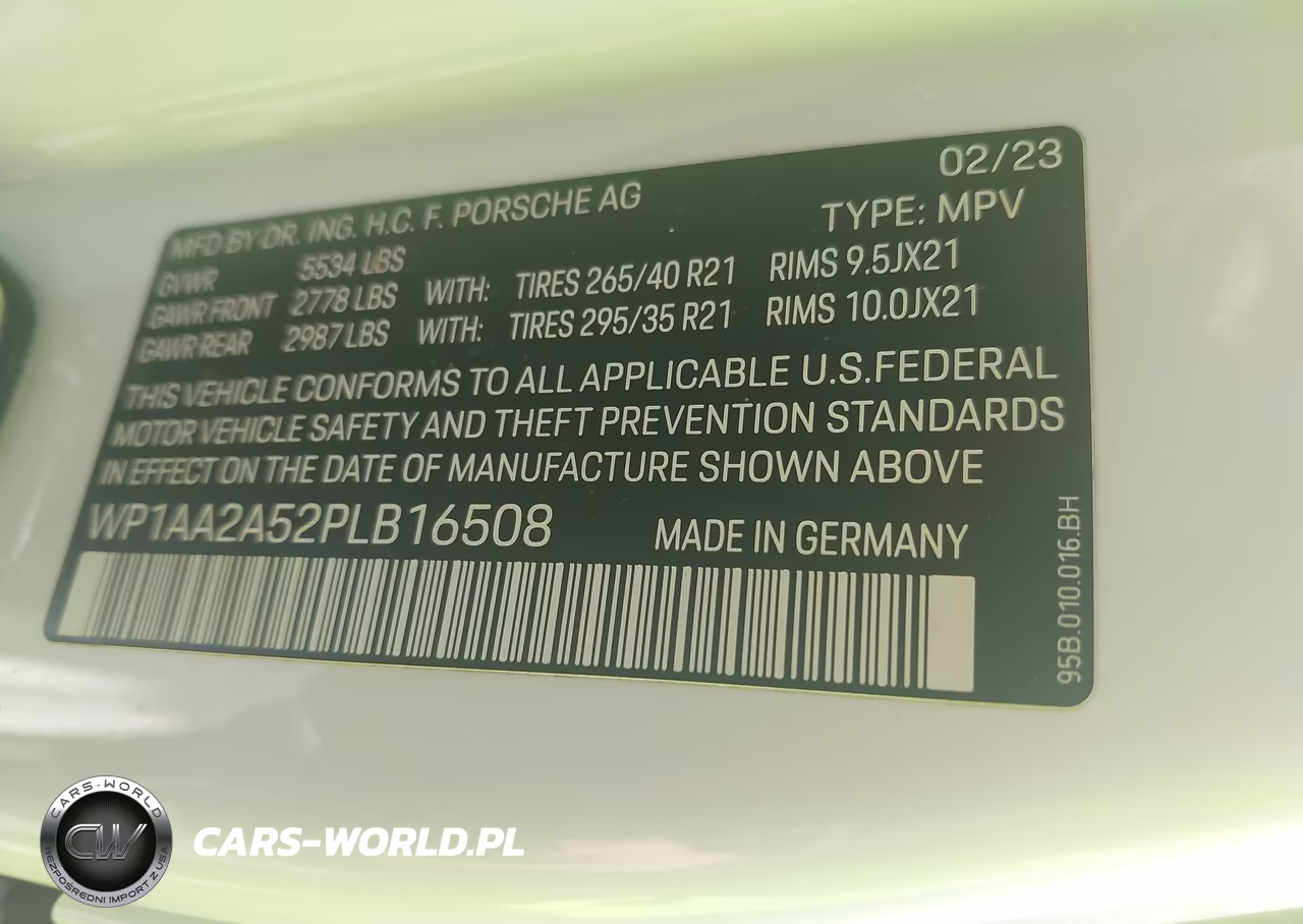 2023 Porsche Macan T VIN:WP1AA2A52PLB16508 - 9