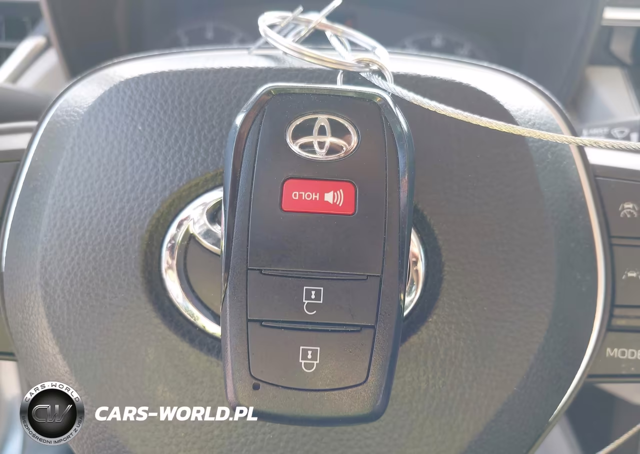 2024 Toyota Corolla Cross Le VIN:7MUCAAAG7RV113083 - 11