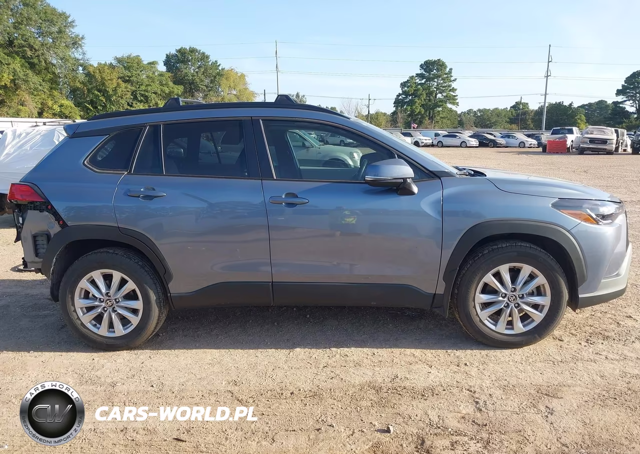 2024 Toyota Corolla Cross Le VIN:7MUCAAAG7RV113083 - 14