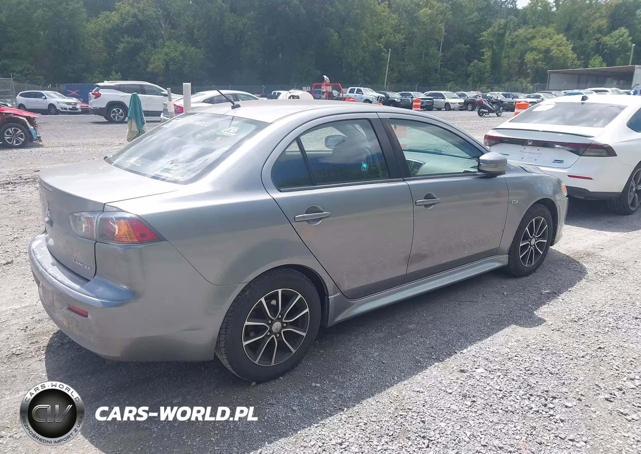 2017 Mitsubishi Lancer Es VIN:JA32U2FU4HU003196 - 4