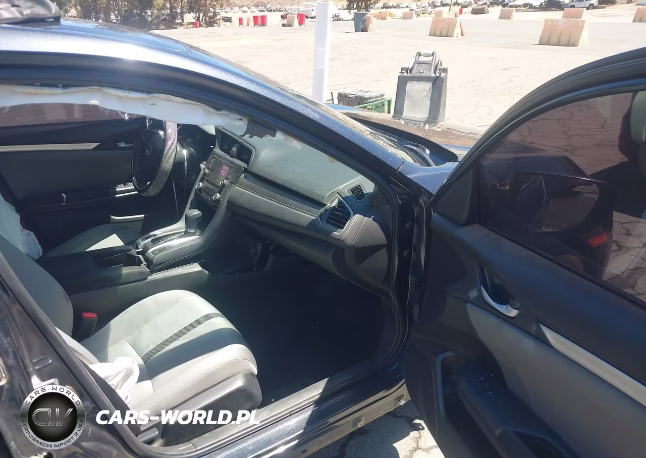 2018 Honda Civic Lx VIN:2HGFC2F55JH501156 - 5