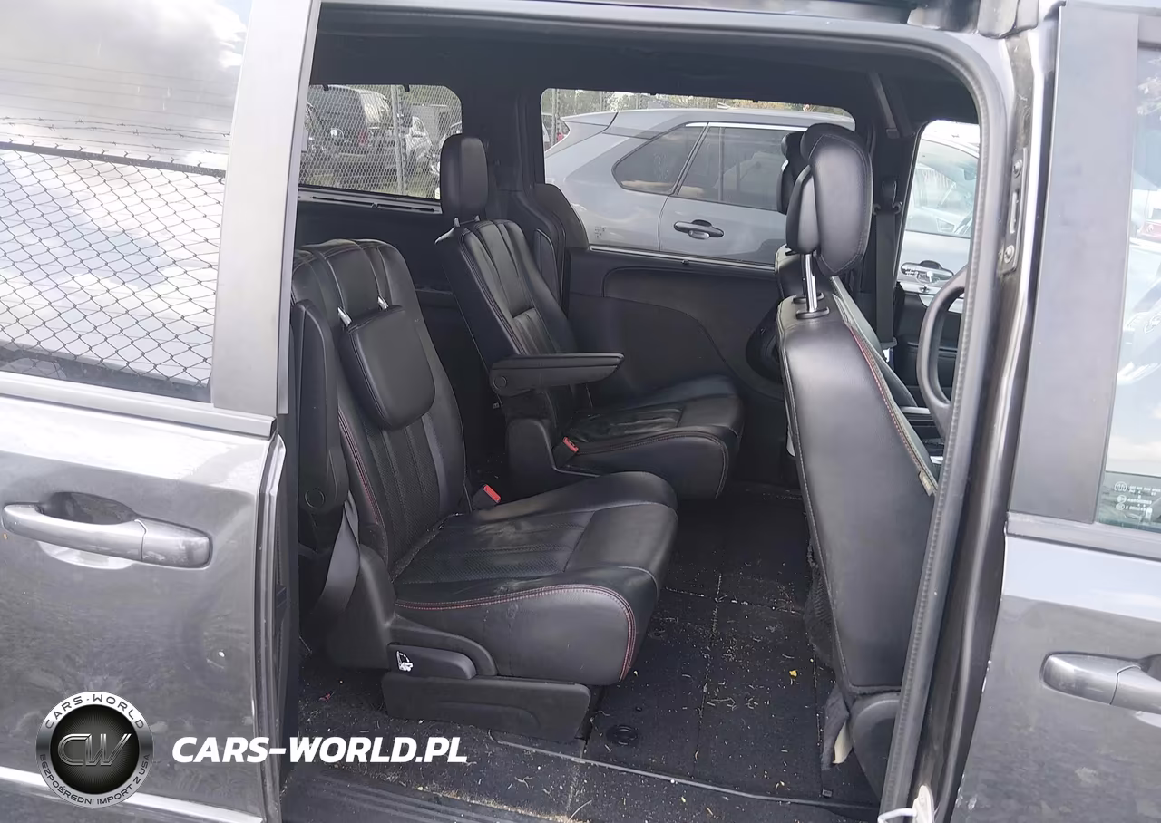 2015 Dodge Grand Caravan R-T VIN:2C4RDGEG0FR593495 - 8