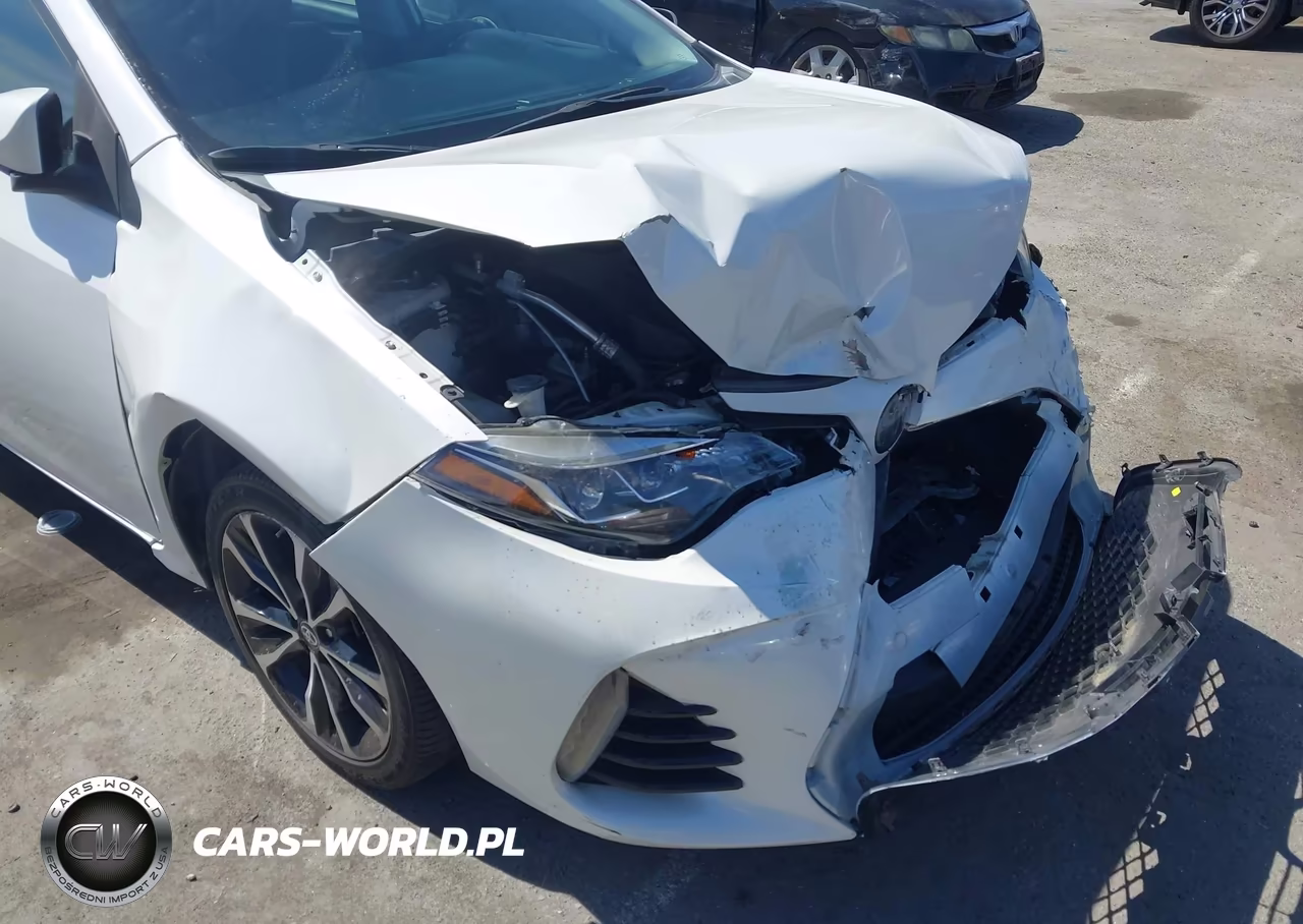 2018 Toyota Corolla Se VIN:5YFBURHEXJP788780 - 17