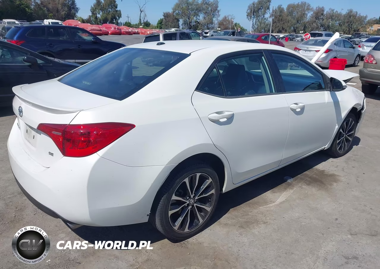 2018 Toyota Corolla Se VIN:5YFBURHEXJP788780 - 4