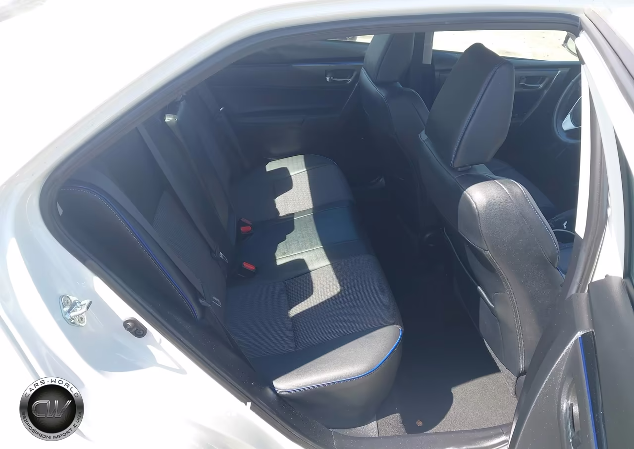 2018 Toyota Corolla Se VIN:5YFBURHEXJP788780 - 8