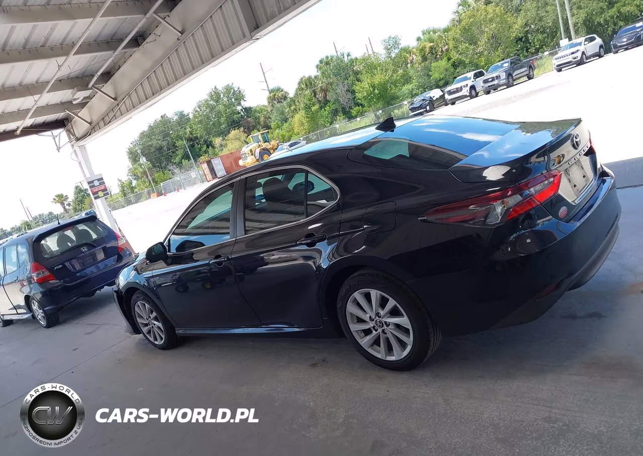 2022 Toyota Camry Le VIN:4T1C11AK6NU690798 - 14