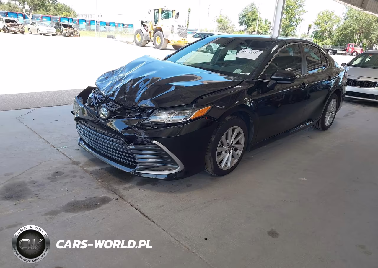 2022 Toyota Camry Le VIN:4T1C11AK6NU690798 - 2