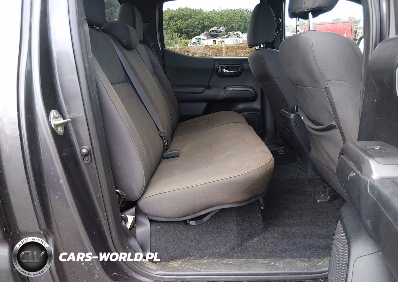 2017 Toyota Tacoma Dbl Cab-Sr5-Trd Sport-Or VIN:3TMDZ5BN6HM027872 - 8