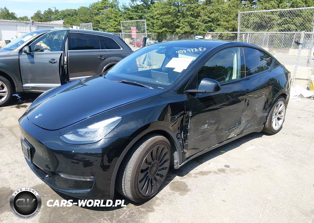 2023 Tesla Model Y Performance Dual Motor All-Wheel Drive VIN:7SAYGDEF5PF915587 - 2