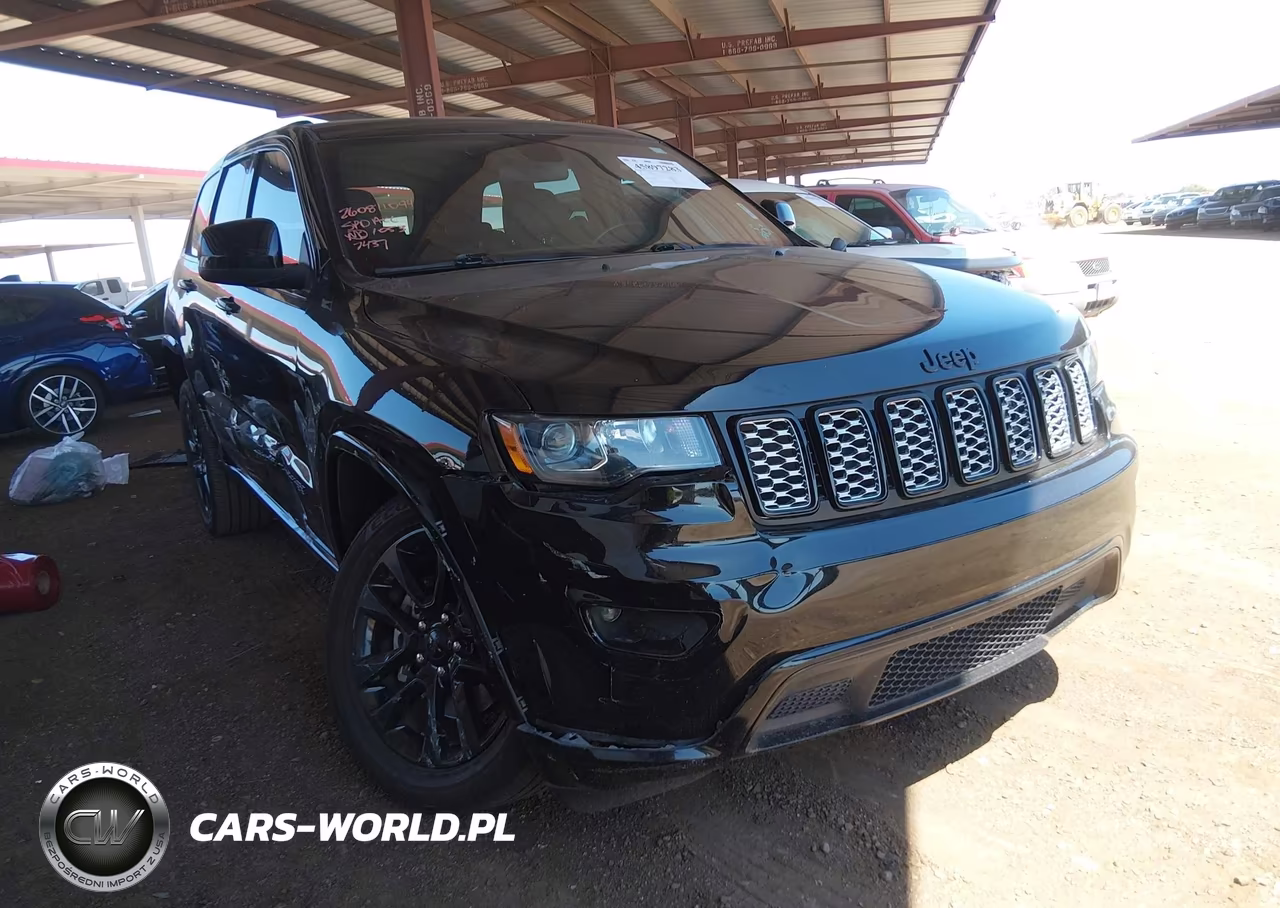 2021 Jeep Grand Cherokee Laredo X 4X4 – zdjęcie 1 z 17