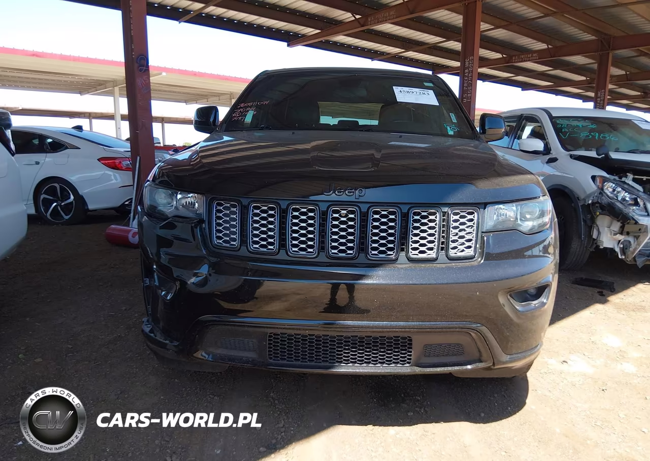 2021 Jeep Grand Cherokee Laredo X 4X4 VIN:1C4RJFAG9MC827437 - 13