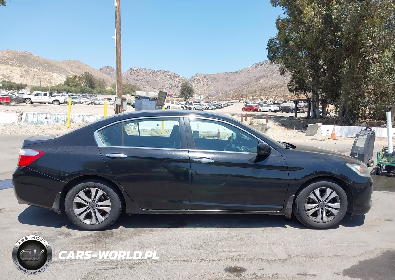 2015 Honda Accord Lx VIN:1HGCR2F35FA193010 - 13