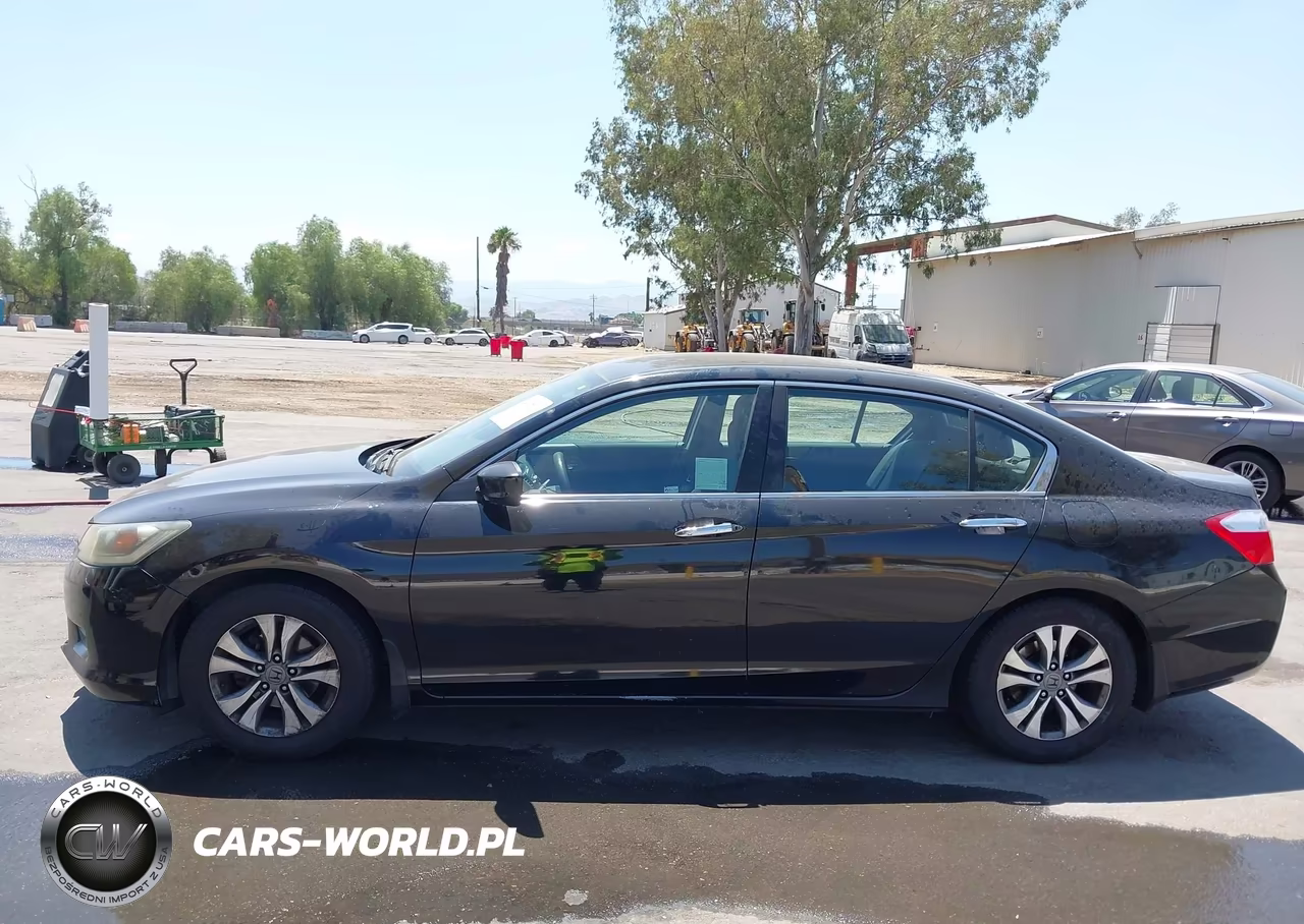 2015 Honda Accord Lx VIN:1HGCR2F35FA193010 - 14