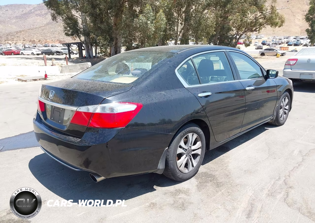 2015 Honda Accord Lx VIN:1HGCR2F35FA193010 - 4