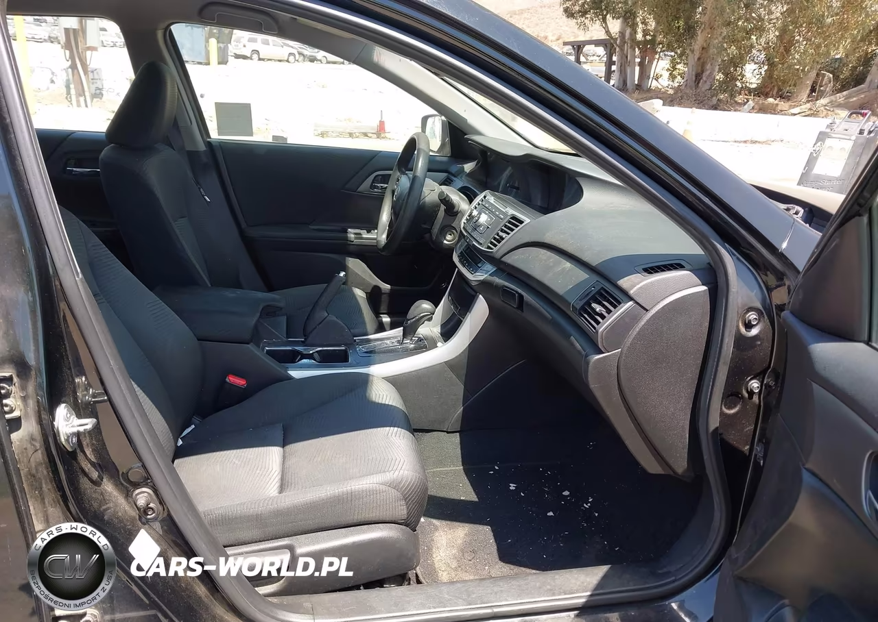 2015 Honda Accord Lx VIN:1HGCR2F35FA193010 - 5