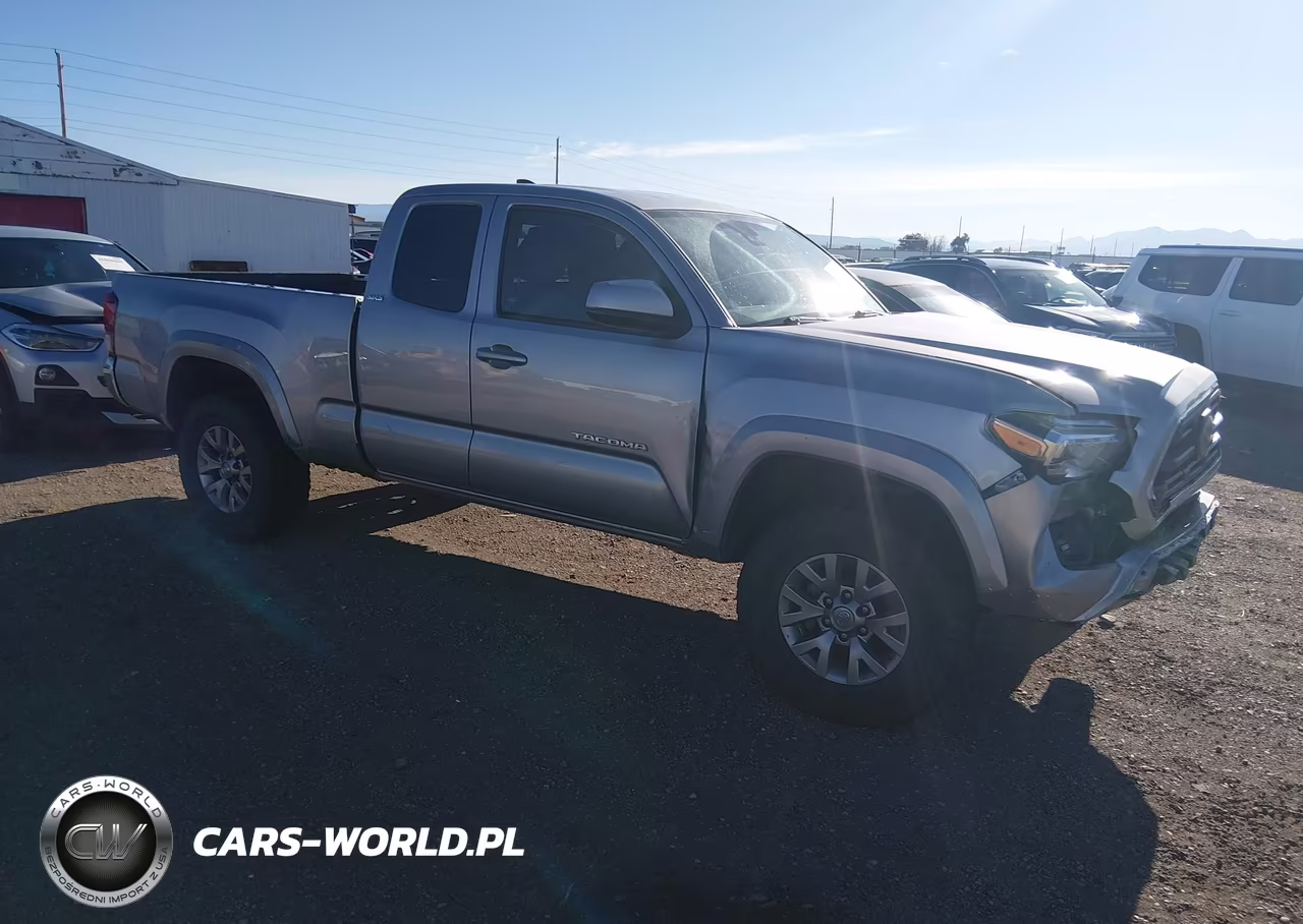 2018 Toyota Tacoma Sr5 V6 VIN:5TFSZ5AN3JX124178 - 1