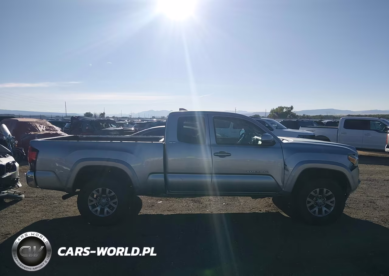 2018 Toyota Tacoma Sr5 V6 VIN:5TFSZ5AN3JX124178 - 13