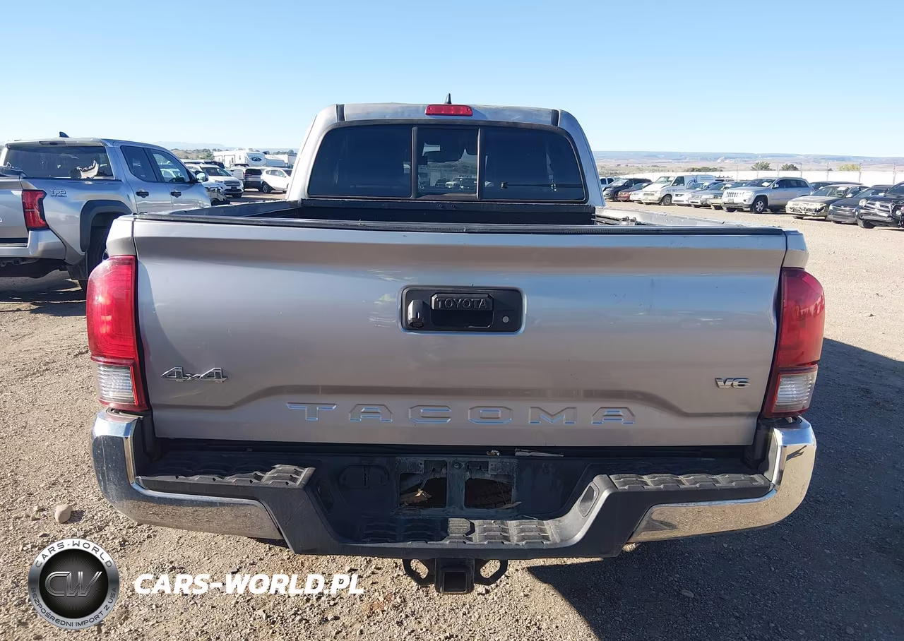 2018 Toyota Tacoma Sr5 V6 VIN:5TFSZ5AN3JX124178 - 16