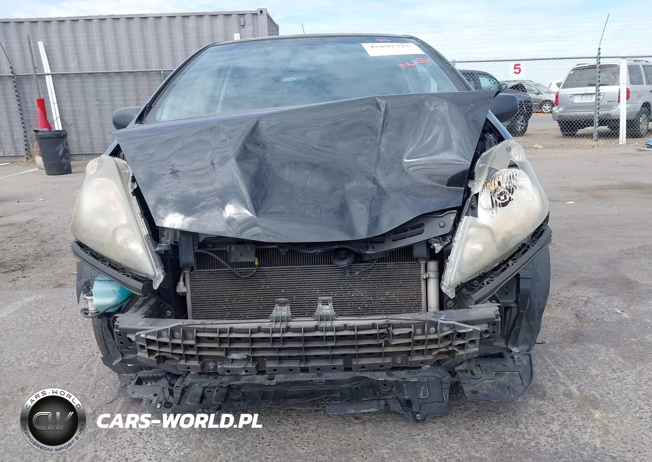 2009 Honda Fit VIN:JHMGE88249S058035 - 13
