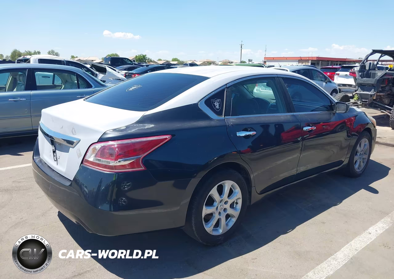 2013 Nissan Altima 2.5 S VIN:1N4AL3AP6DC276928 - 4