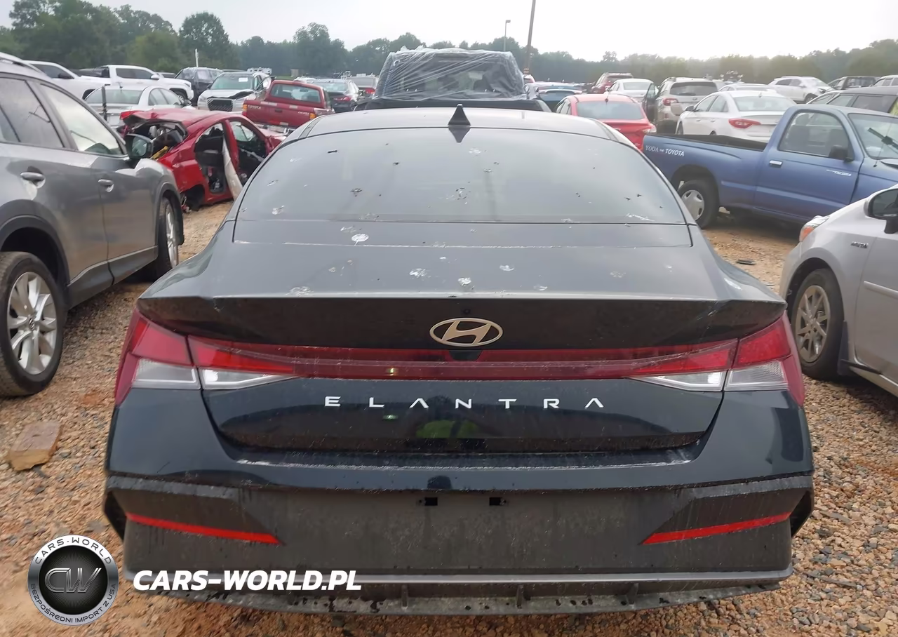 2025 Hyundai Elantra Se VIN:KMHLL4DG1SU048715 - 16