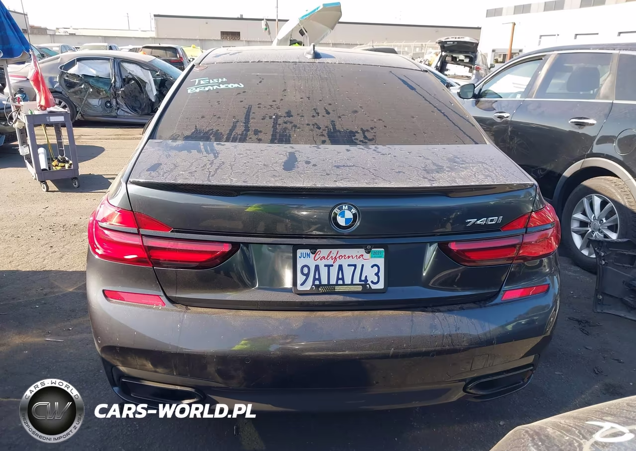 2018 BMW 740I VIN:WBA7E2C57JG743196 - 17