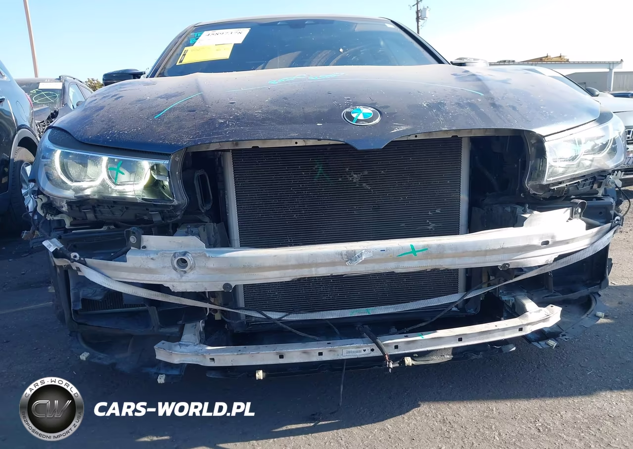 2018 BMW 740I VIN:WBA7E2C57JG743196 - 18
