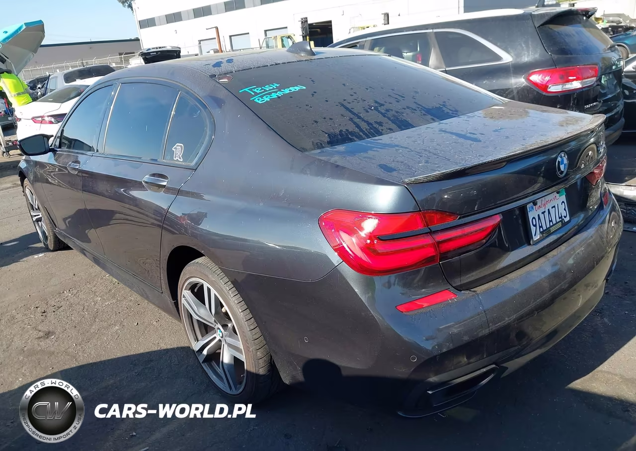 2018 BMW 740I VIN:WBA7E2C57JG743196 - 3