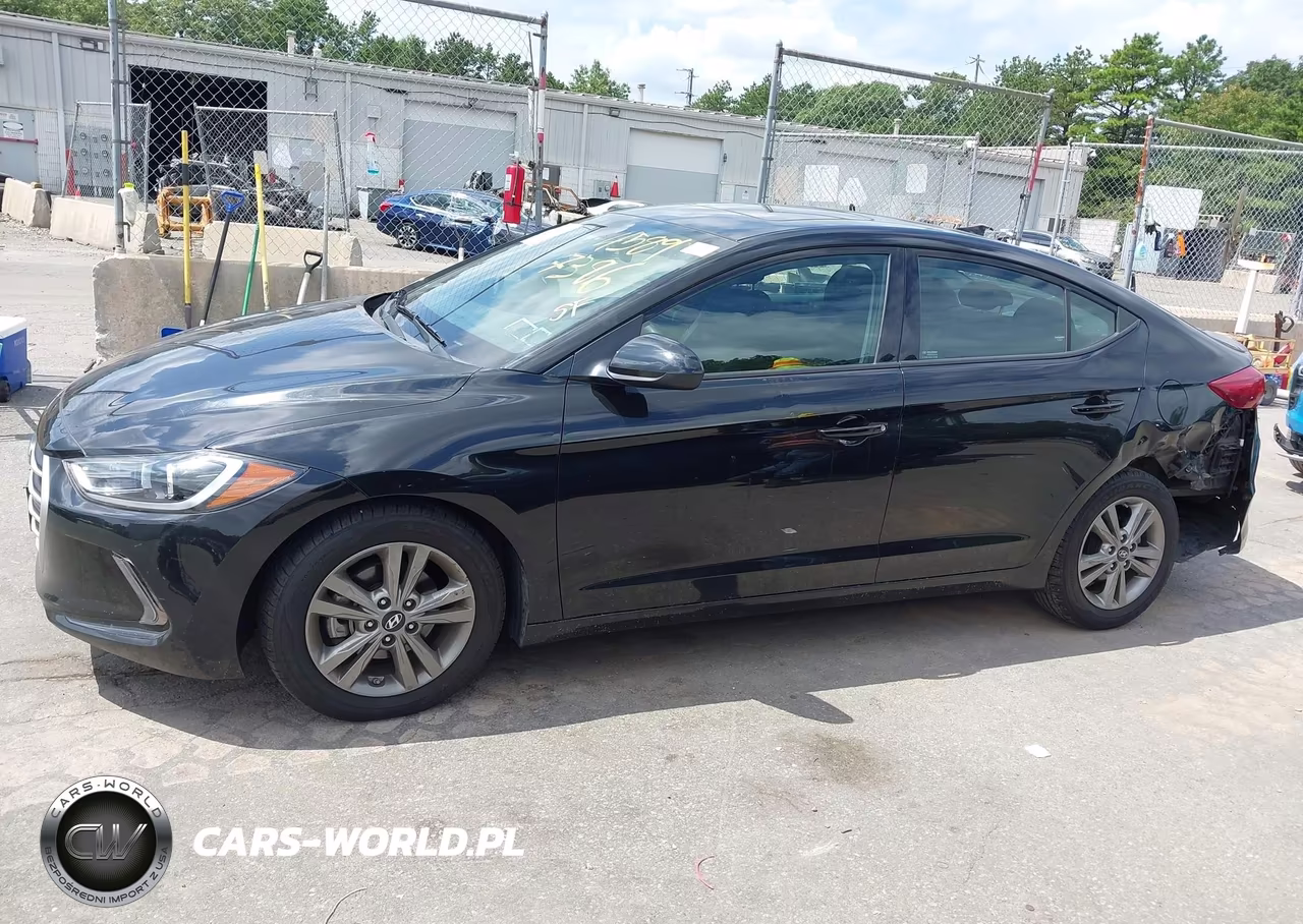 2018 Hyundai Elantra Value Edition VIN:5NPD84LF1JH398714 - 14