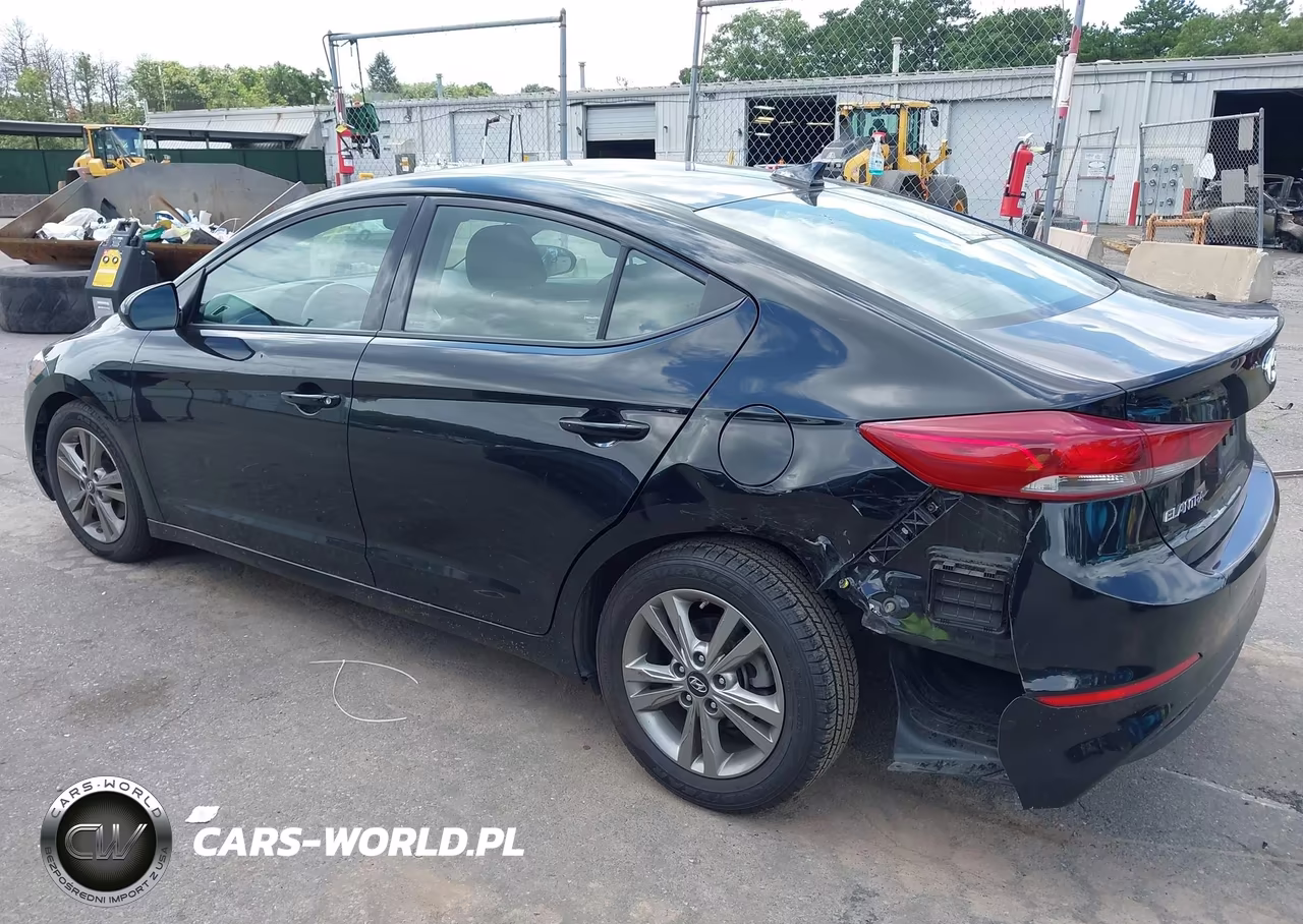 2018 Hyundai Elantra Value Edition VIN:5NPD84LF1JH398714 - 6
