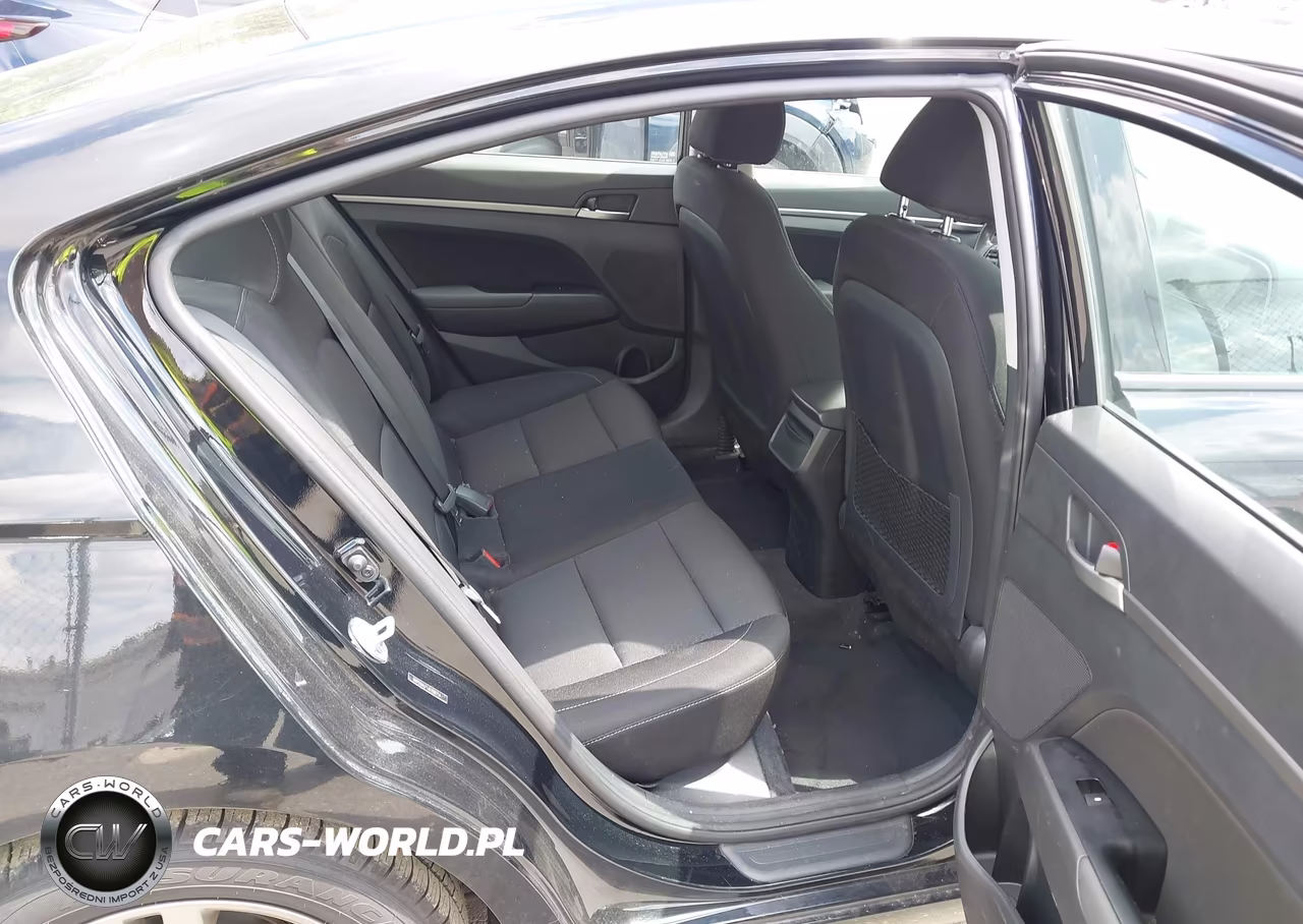 2018 Hyundai Elantra Value Edition VIN:5NPD84LF1JH398714 - 8