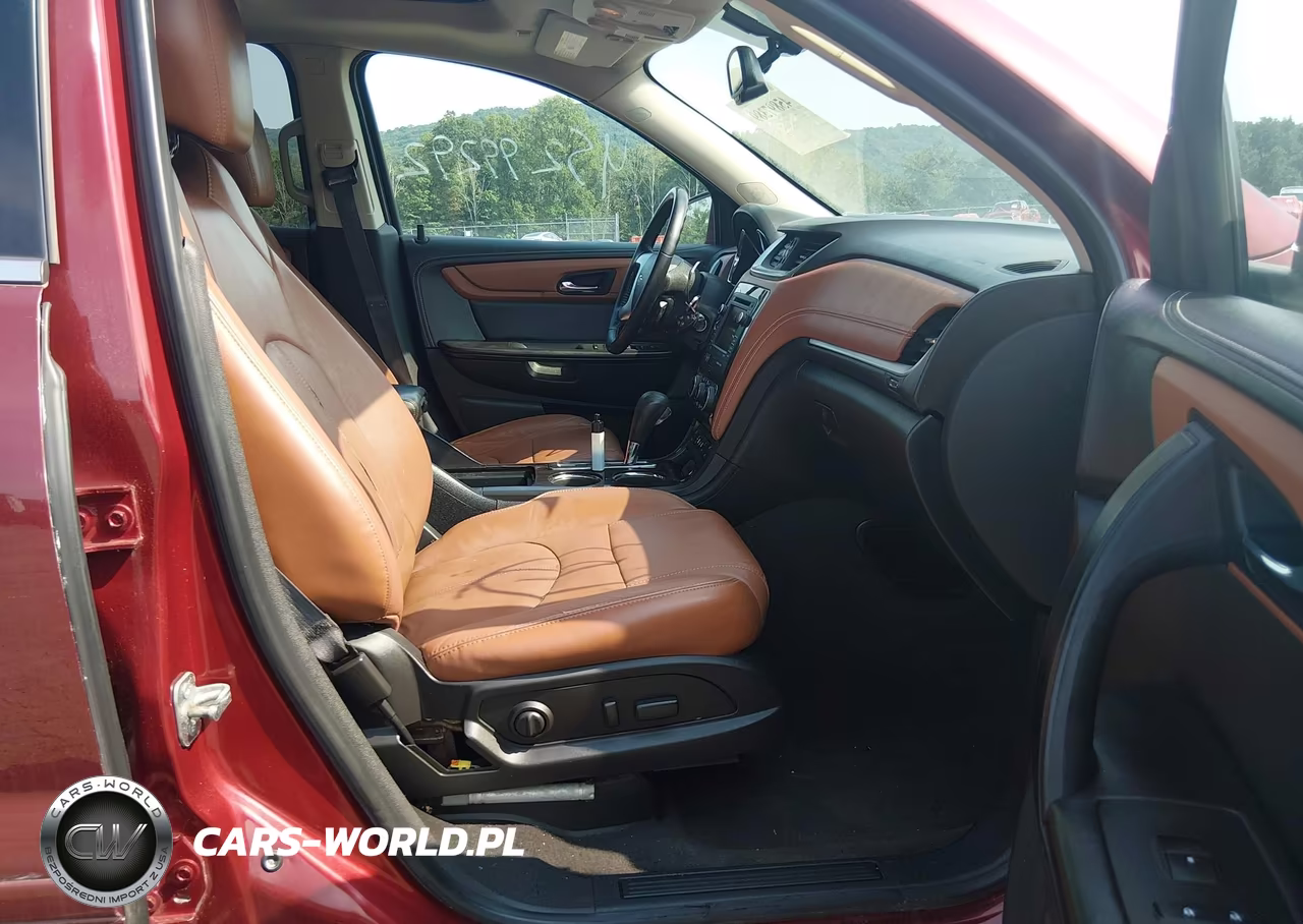 2015 Chevrolet Traverse Lt VIN:1GNKVHKD7FJ215247 - 5