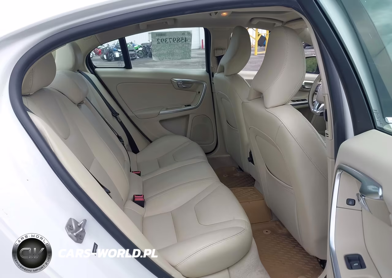 2015 Volvo S60 T5 Premier VIN:YV126MFK2F1343106 - 8