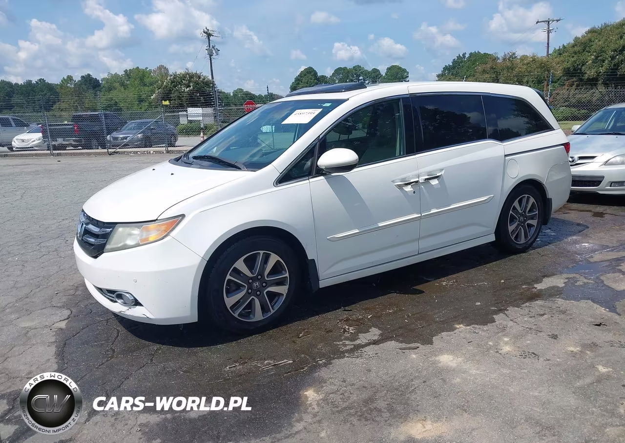 2015 Honda Odyssey Touring-Touring Elite VIN:5FNRL5H95FB049137 - 2