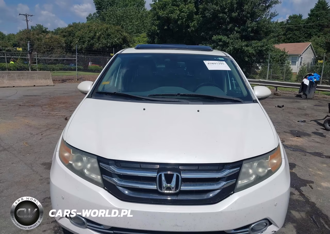 2015 Honda Odyssey Touring-Touring Elite VIN:5FNRL5H95FB049137 - 6