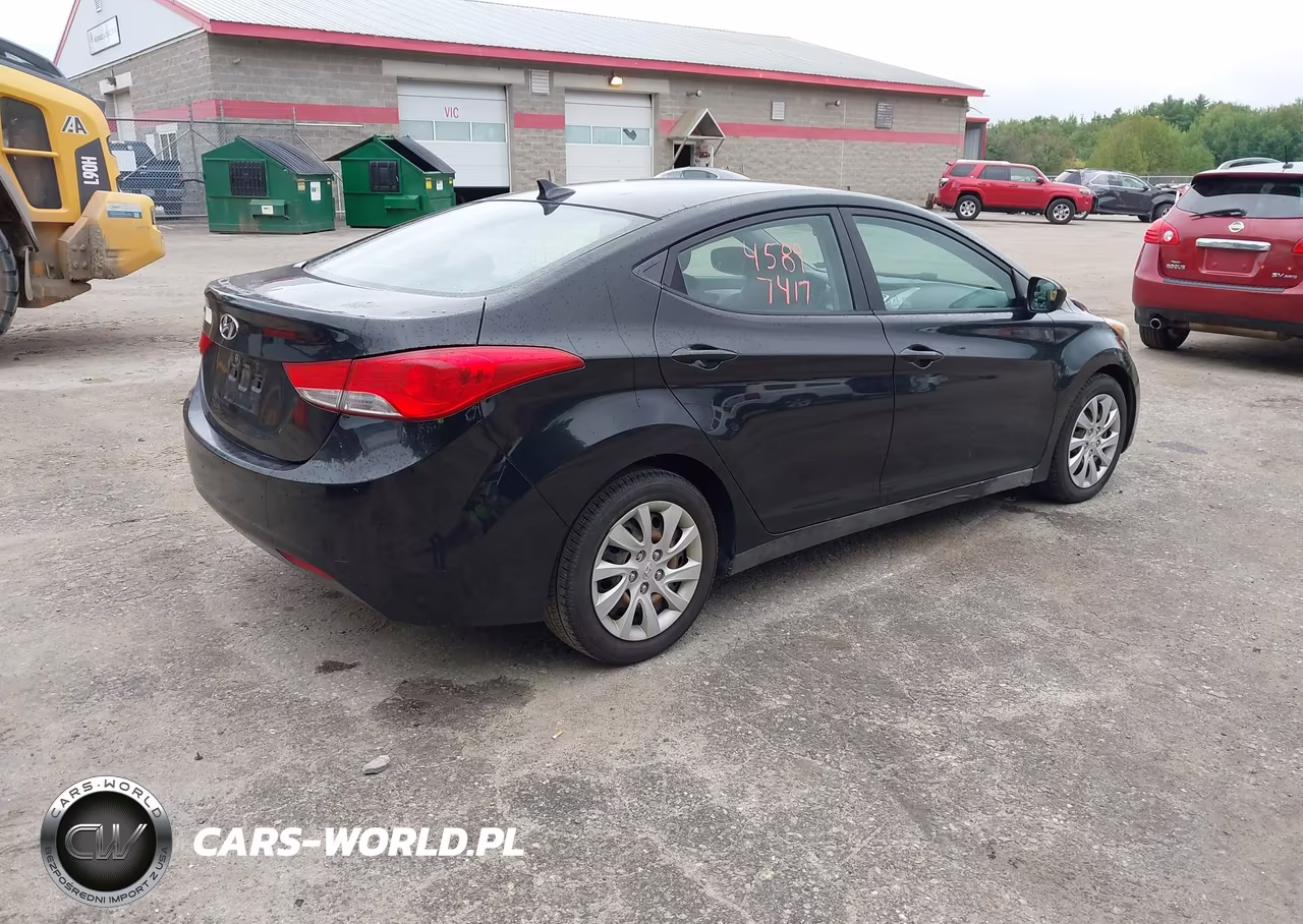2011 Hyundai Elantra Gls VIN:5NPDH4AEXBH045478 - 4