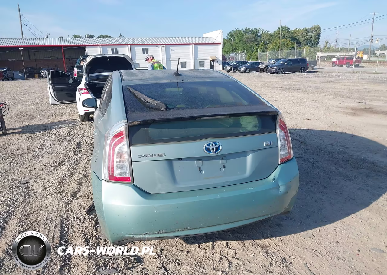 2013 Toyota Prius Four VIN:JTDKN3DU5D1667557 - 16