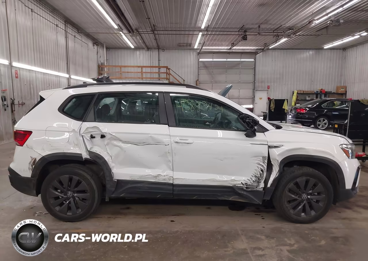 2023 Volkswagen Taos 1.5T S VIN:3VVCX7B27PM363811 - 13