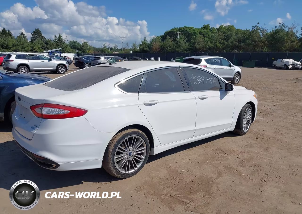 2013 Ford Fusion Se VIN:3FA6P0T93DR223693 - 4