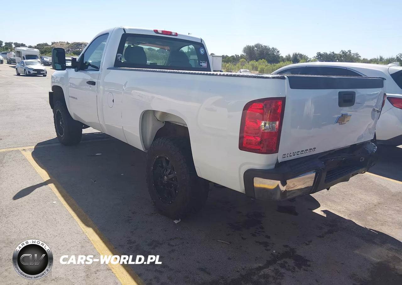 2007 Chevrolet Silverado 2500Hd Work Truck VIN:1GBHC24K47E591226 - 3