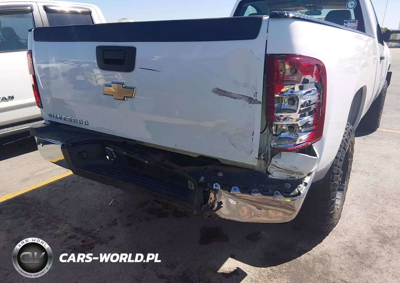2007 Chevrolet Silverado 2500Hd Work Truck VIN:1GBHC24K47E591226 - 6