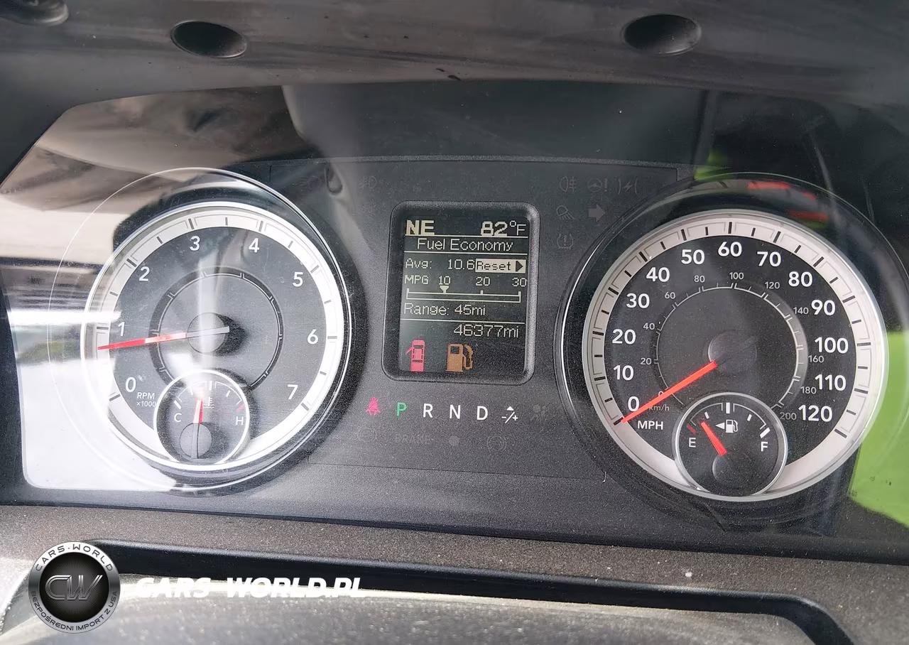 2017 Ram 3500 Tradesman 4X4 8' Box VIN:3C63RRGJ3HG710501 - 7