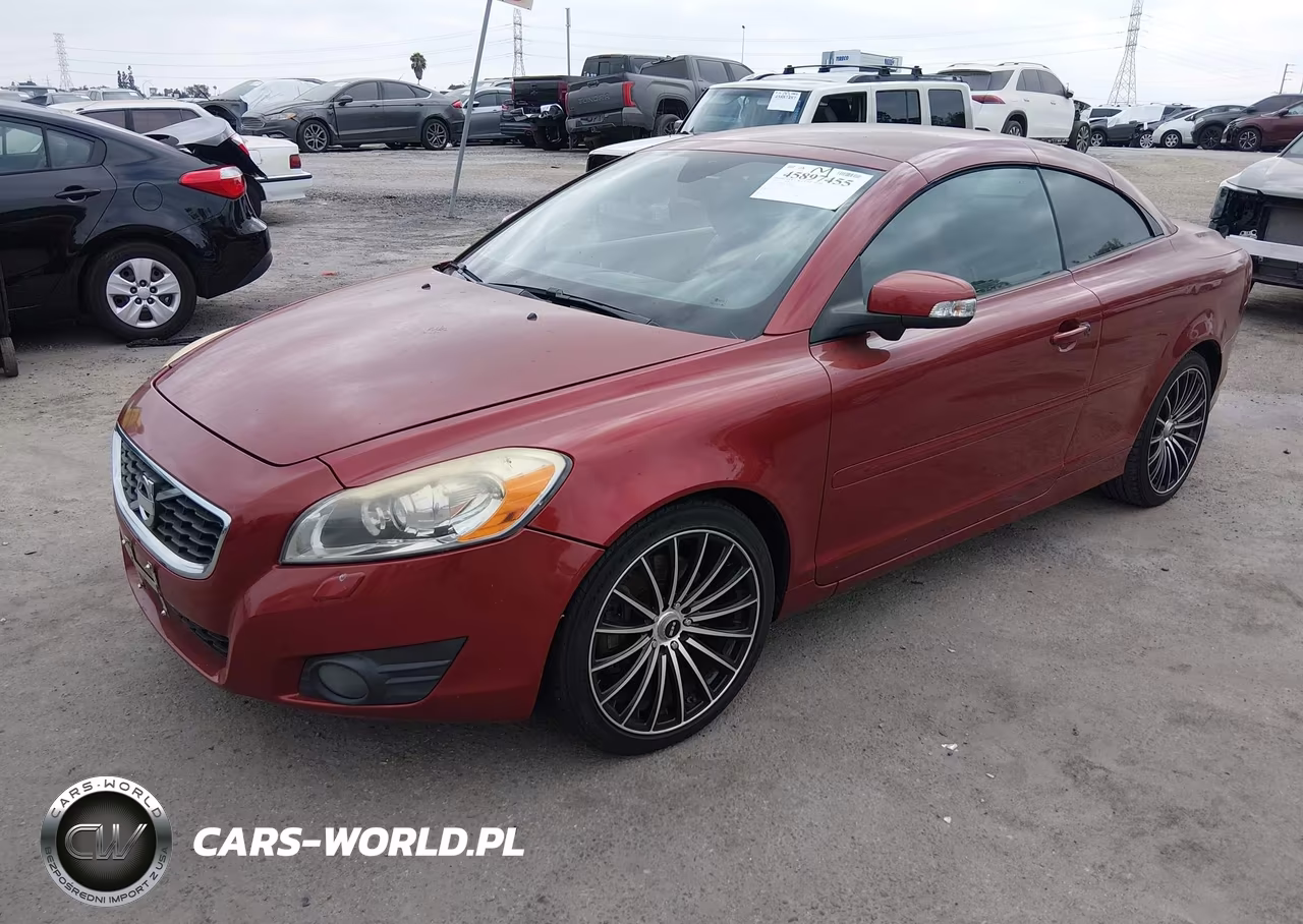 2011 Volvo C70 T5 (Retail Only) VIN:YV1672MC2BJ116250 - 2