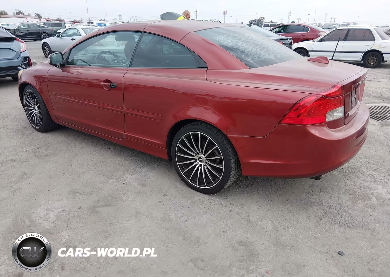 2011 Volvo C70 T5 (Retail Only) VIN:YV1672MC2BJ116250 - 3