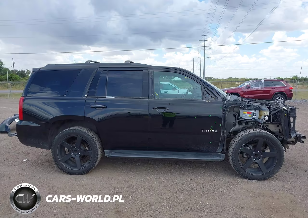 2017 Chevrolet Tahoe Ls VIN:1GNSCAKC1HR330130 - 14