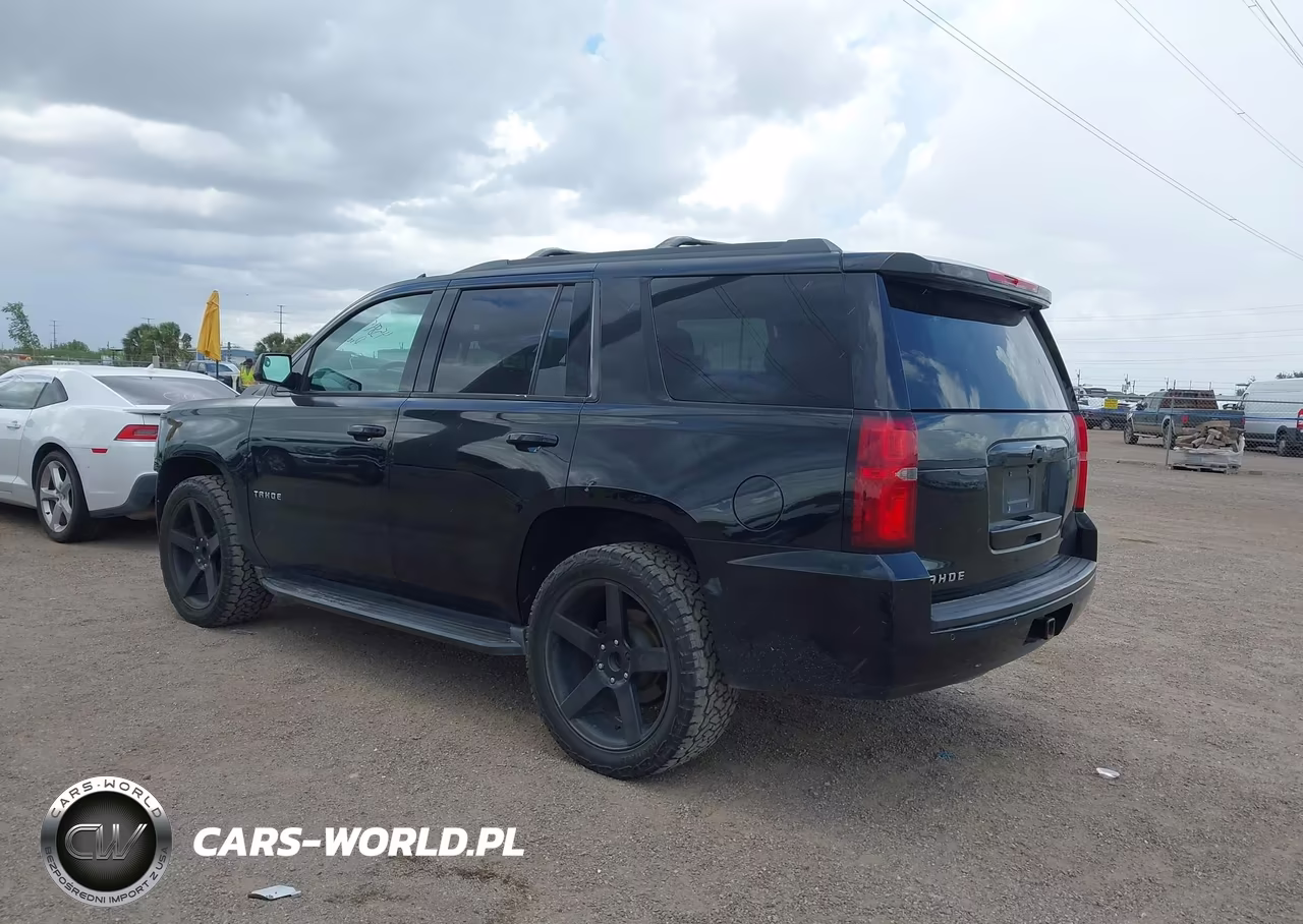 2017 Chevrolet Tahoe Ls VIN:1GNSCAKC1HR330130 - 3
